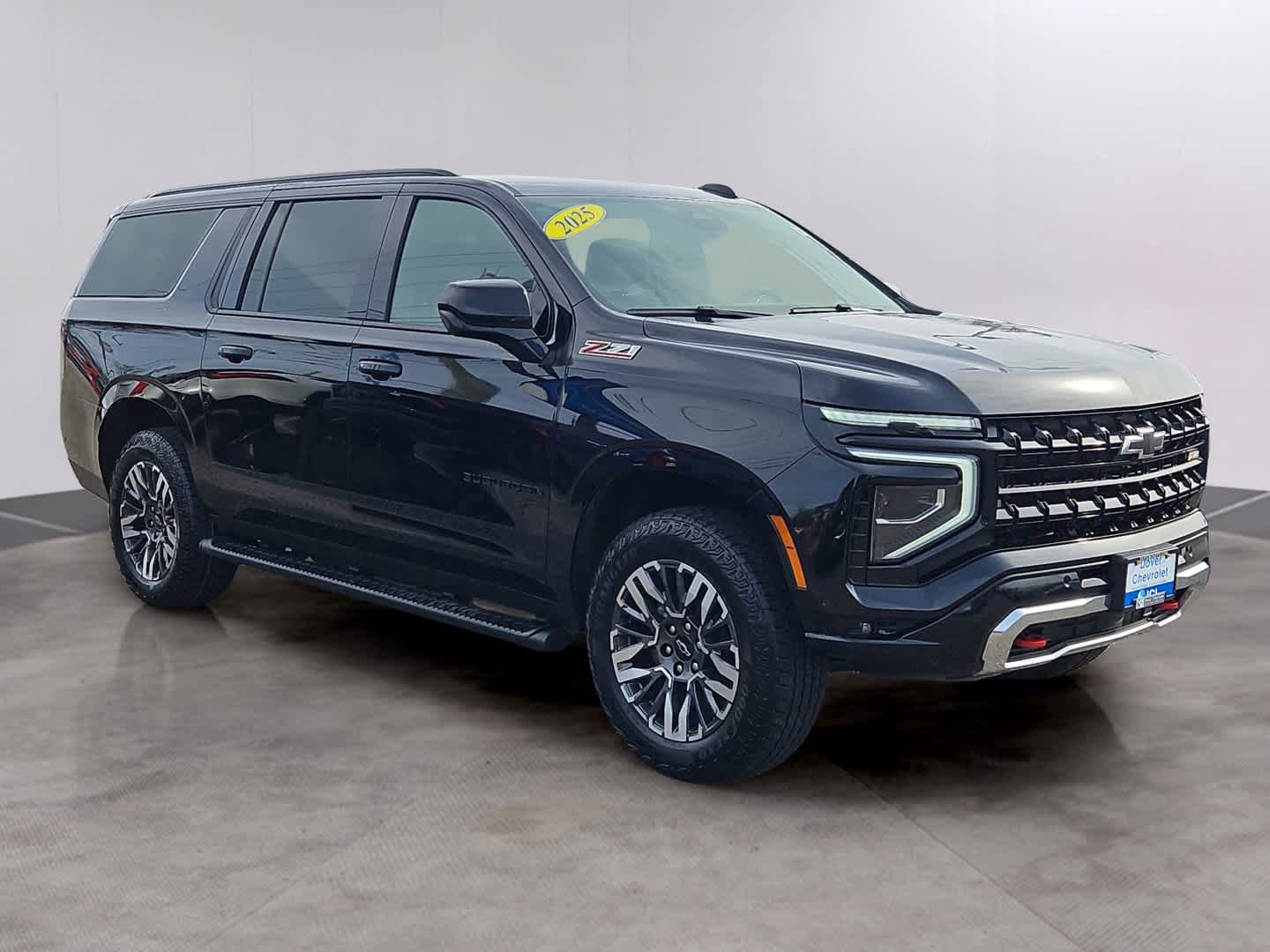 Certified 2025 Chevrolet Suburban Z71 image 3