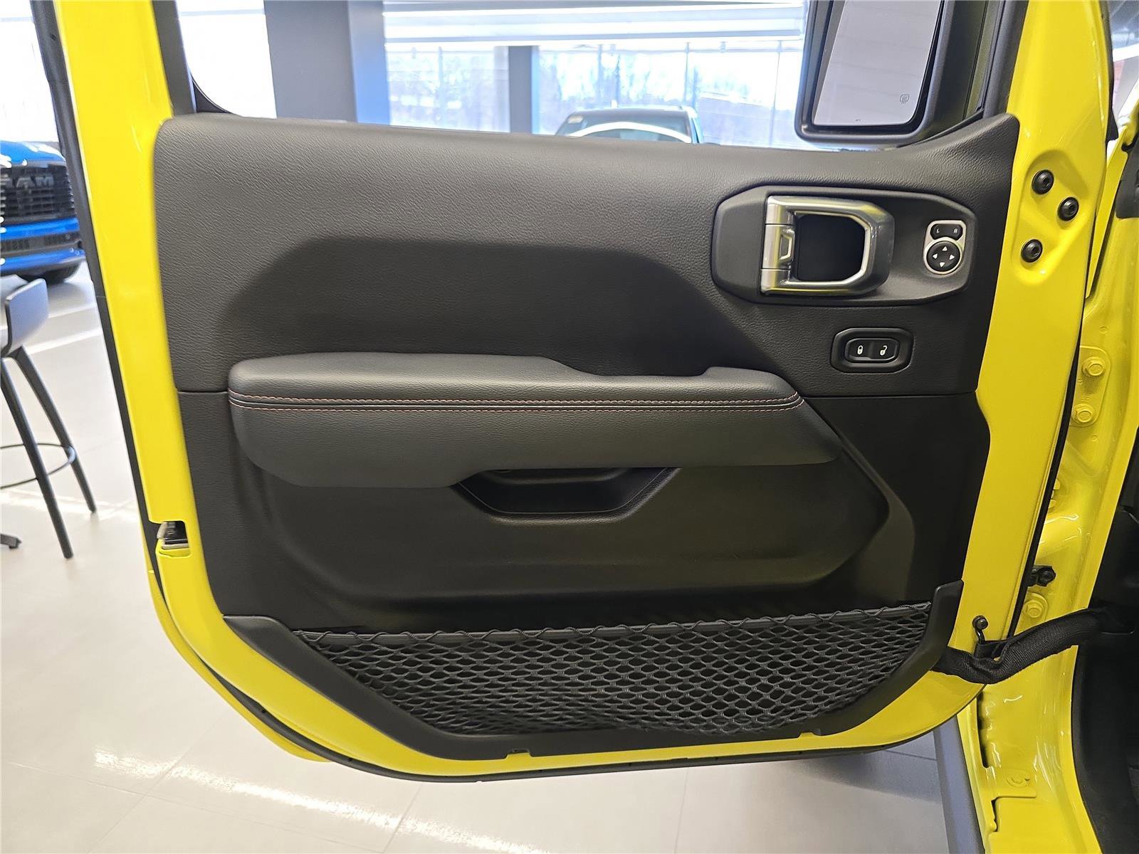 Used 2023 Jeep Wrangler Unlimited Rubicon 392 w/ Xtreme Recon 35" Tire Package image 18