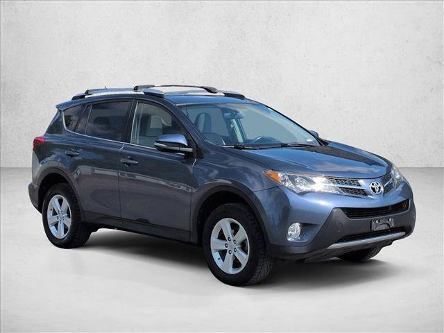 Used 2014 Toyota RAV4 XLE AWD/4WD image 2