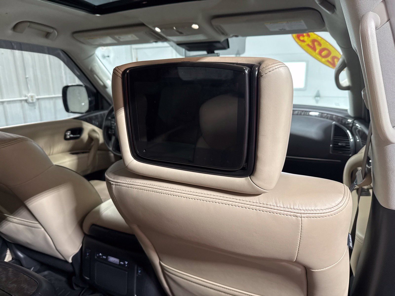Used 2023 Nissan Armada Platinum w/ Captain's Chairs Package AWD/4WD image 21