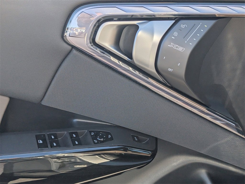 New 2026 BMW X3 xDrive30 w/ Premium Package image 14