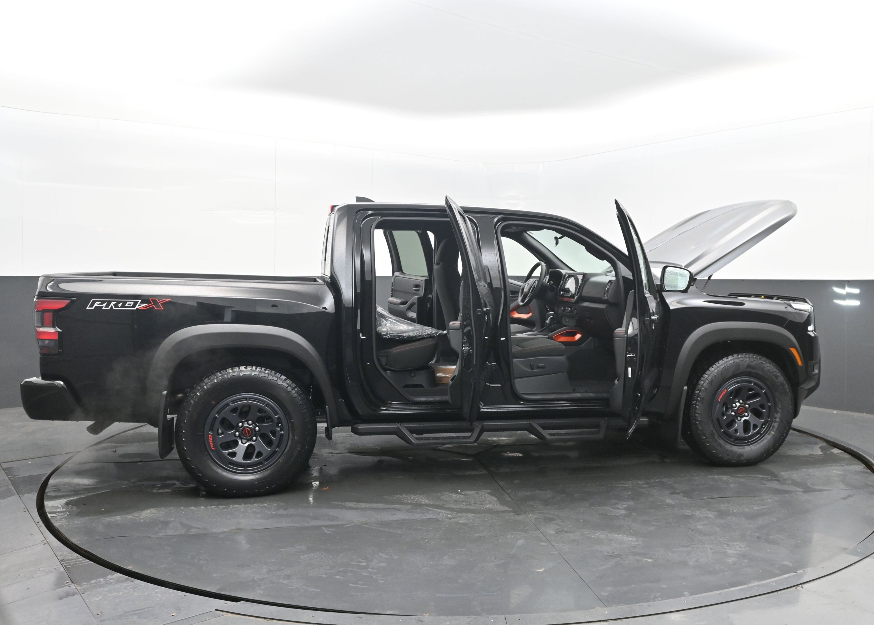 New 2026 Nissan Frontier Pro-X w/ Pro-X Convenience Package image 45