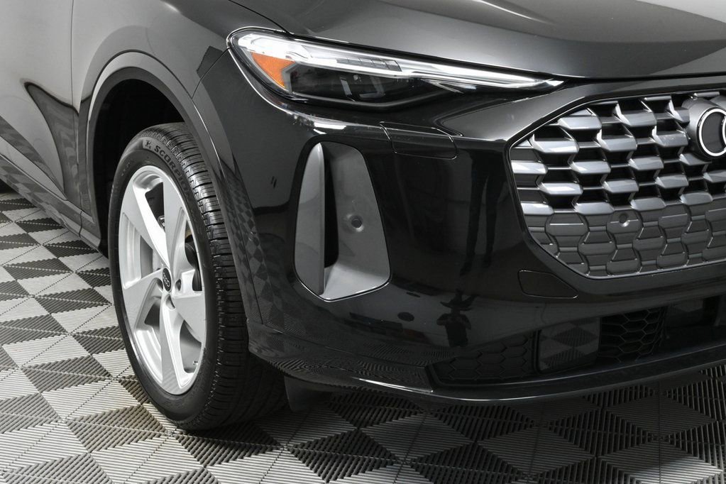 New 2025 Audi Q5 Premium Plus w/ Premium Plus AWD/4WD image 25