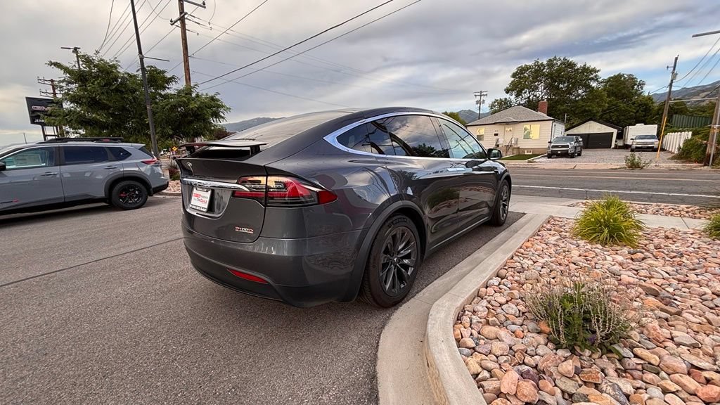 Used 2017 Tesla Model X P100D AWD/4WD image 6