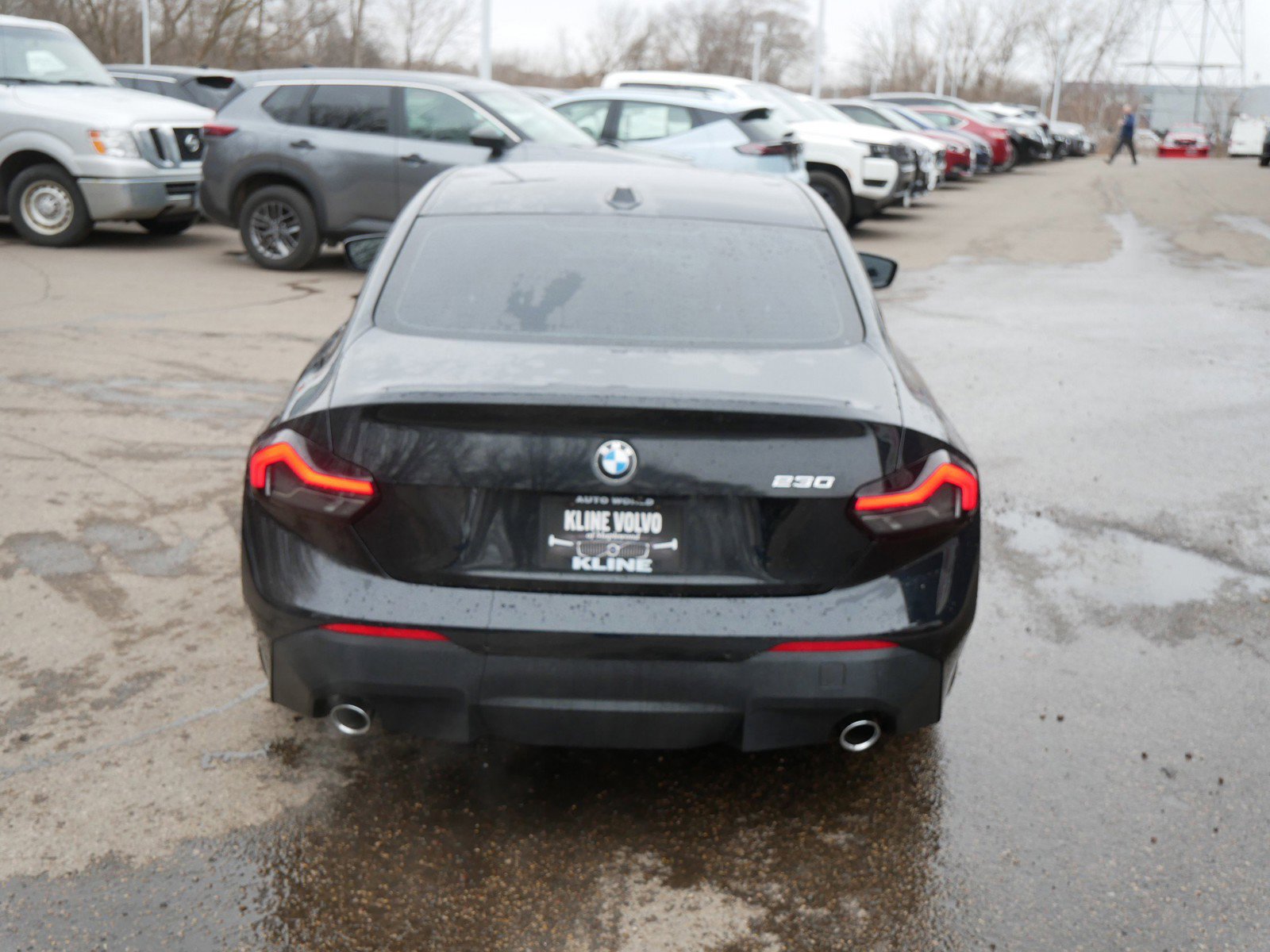 Used 2023 BMW 230i 230i w/ Premium Package image 4