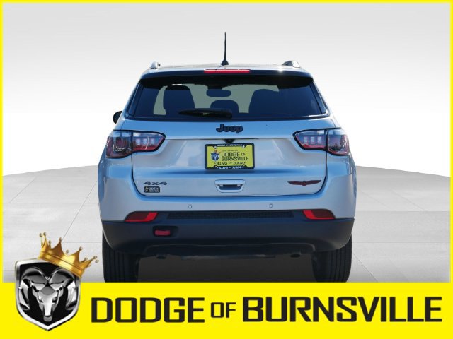 Used 2024 Jeep Compass Trailhawk AWD/4WD image 6