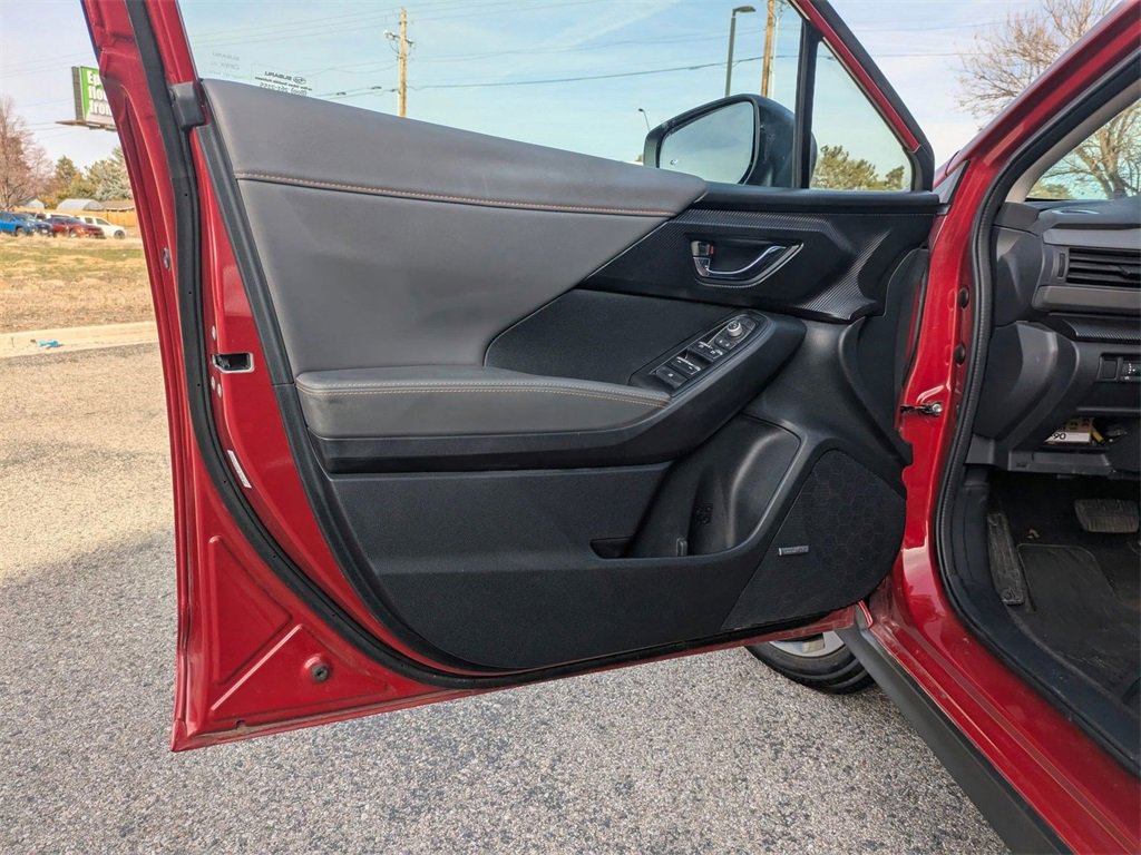 Used 2024 Subaru Crosstrek 2.5i Limited w/ Crosstrek Mirror Package image 10