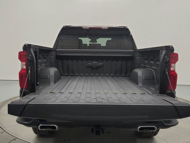 Used 2025 Chevrolet Silverado 1500 Custom Trail Boss w/ Midnight Edition image 31