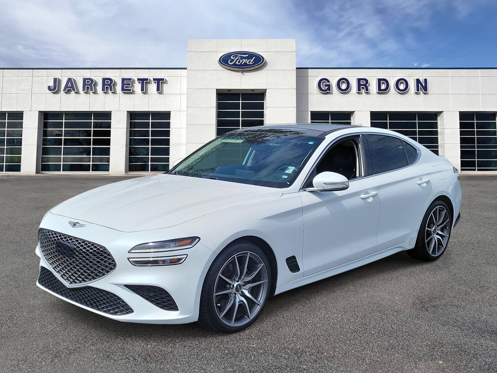 Used 2022 Genesis G70 2.0T w/ Prestige Package RWD image 2