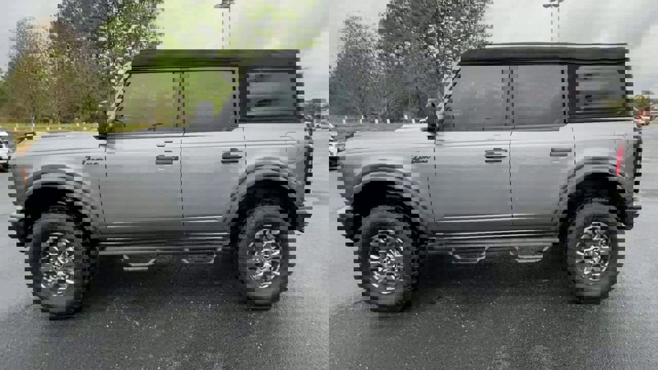 Used 2023 Ford Bronco Big Bend image 5