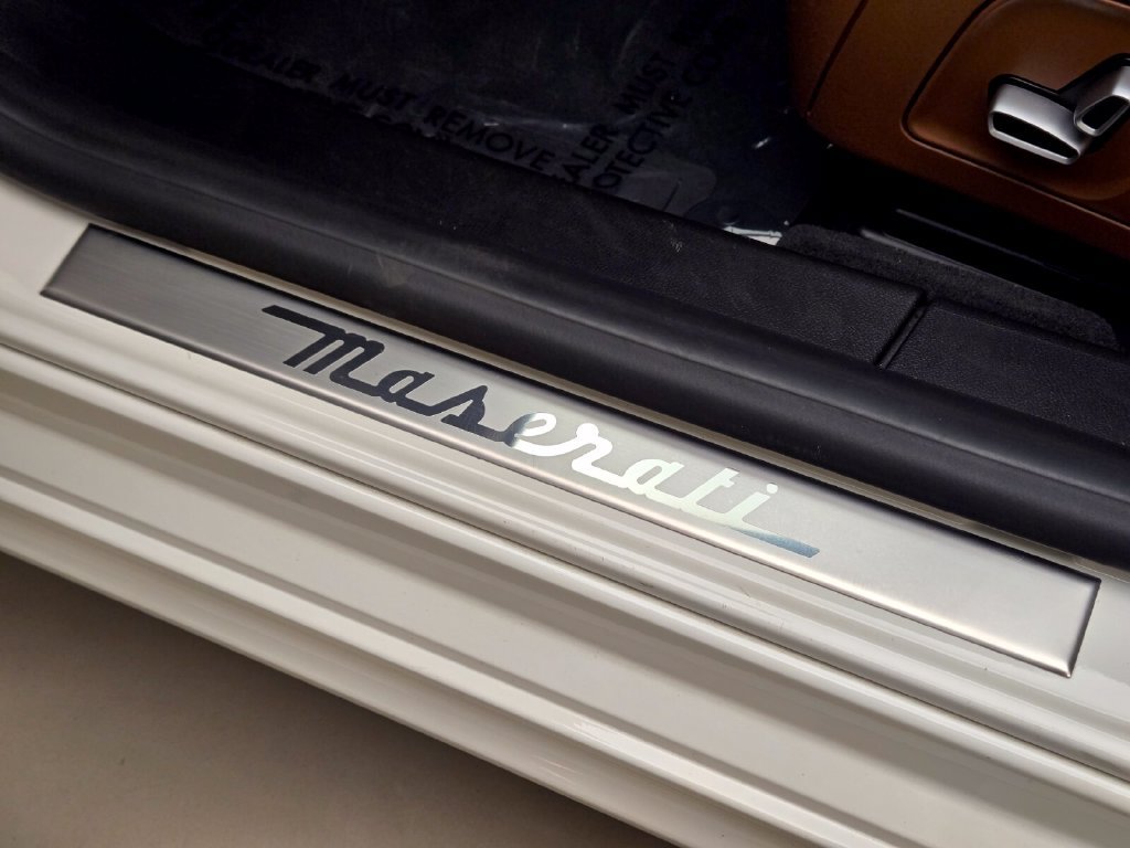 Certified 2023 Maserati Ghibli Modena RWD image 34