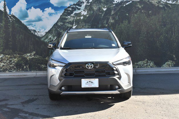 New 2026 Toyota Corolla Cross XLE image 2