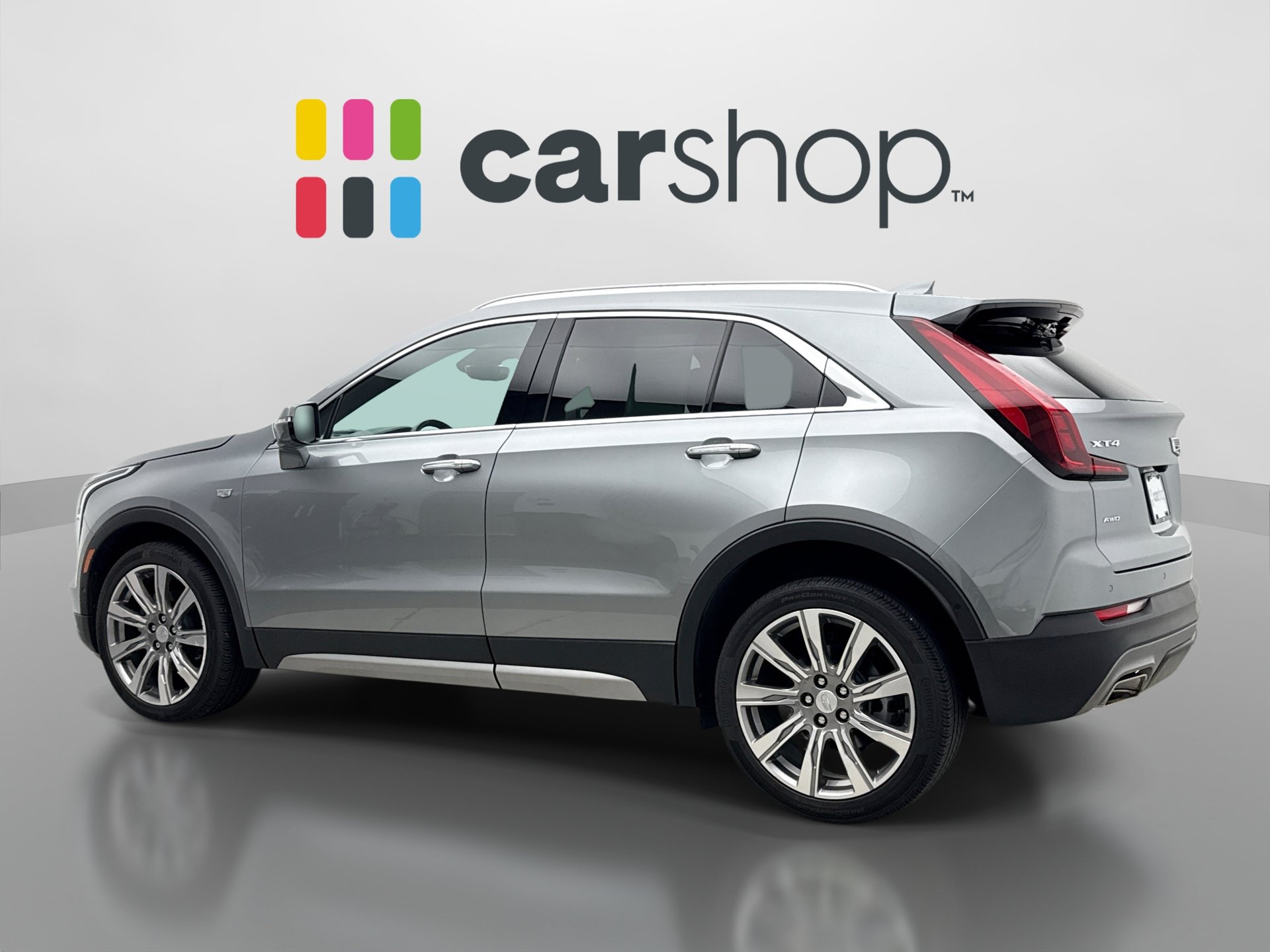 Used 2023 Cadillac XT4 Premium Luxury w/ Enhanced Visibility Package AWD/4WD image 3