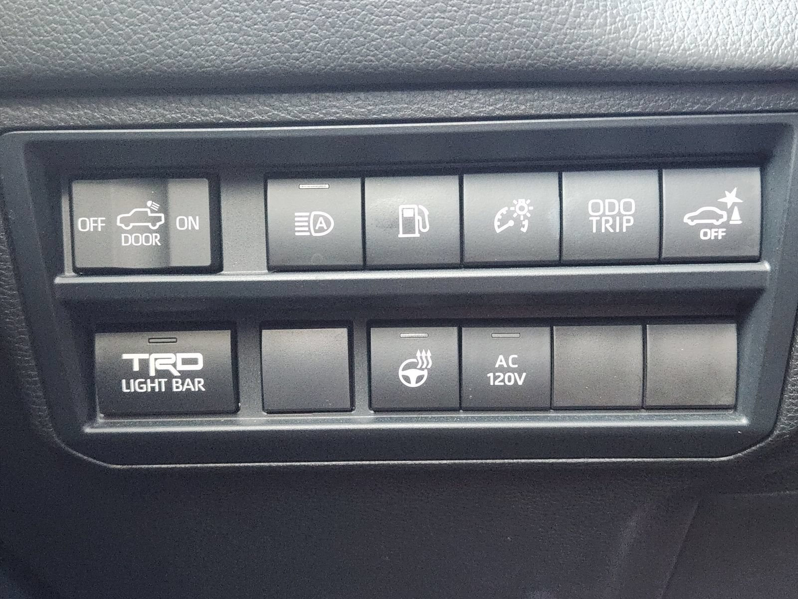 Used 2022 Toyota Tundra TRD Pro AWD/4WD image 25