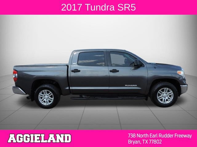 Used 2017 Toyota Tundra SR5 w/ SR5 Upgrade Package RWD image 2