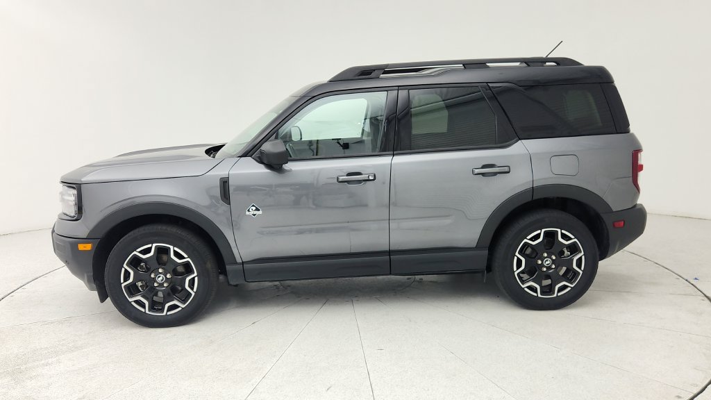 Used 2025 Ford Bronco Sport Outer Banks w/ Outer Banks Tech Package+ AWD/4WD image 4