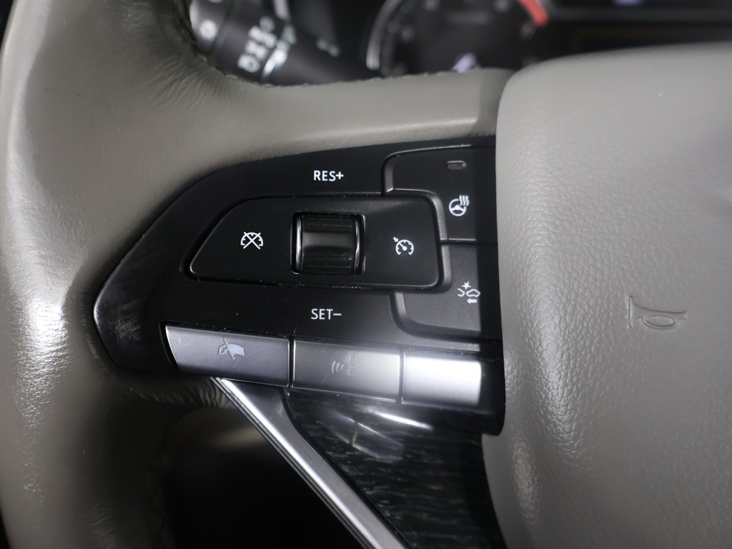 Used 2020 Cadillac XT6 Premium Luxury AWD/4WD image 39