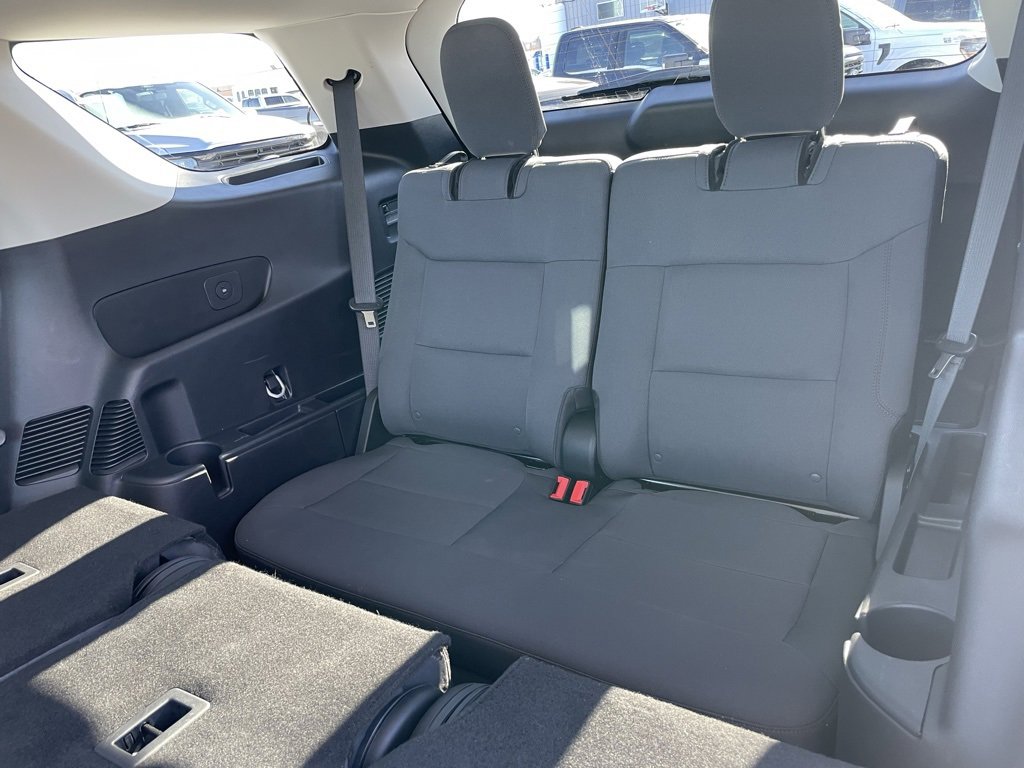 Used 2025 Ford Explorer Active image 9