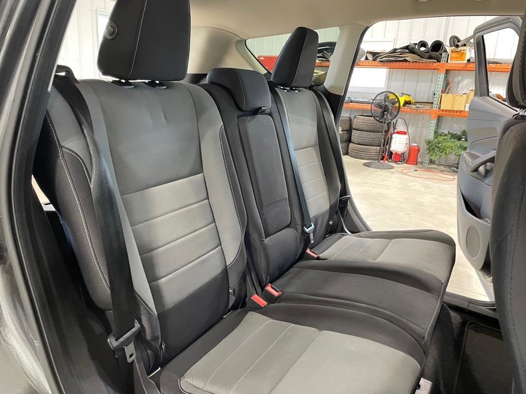 Used 2016 Ford Escape SE FWD image 21