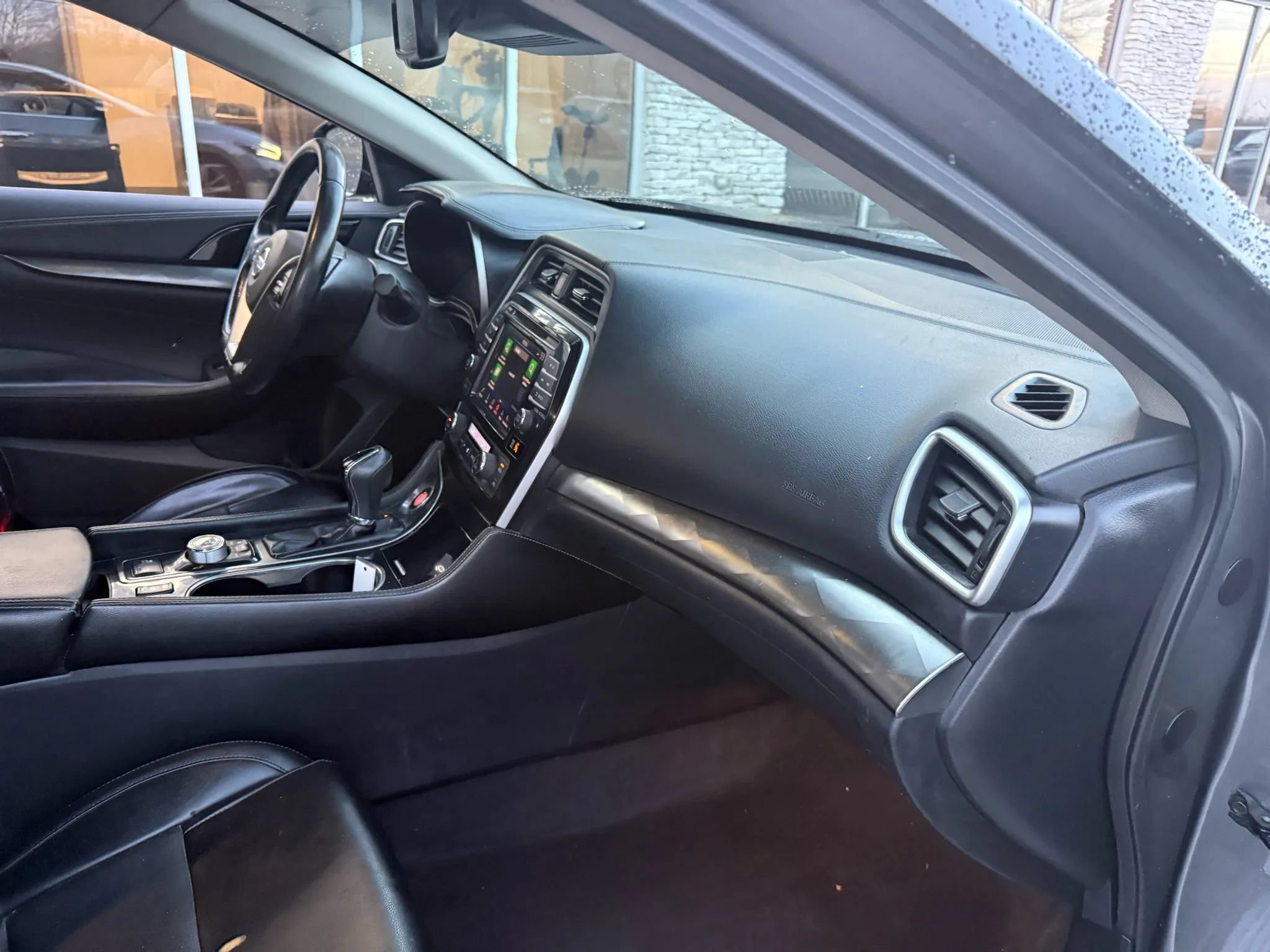 Used 2022 Nissan Maxima SV w/ Floor Mat Group FWD image 14