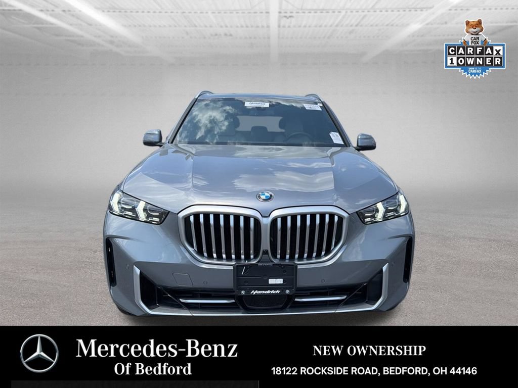 Used 2026 BMW X5 xDrive40i w/ Premium Package AWD/4WD image 3