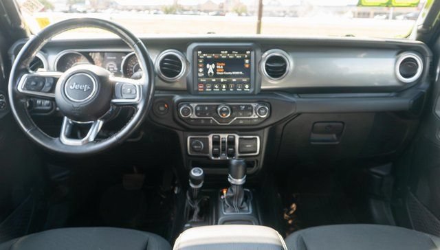 Used 2022 Jeep Gladiator Overland w/ Cold Weather Group AWD/4WD image 11