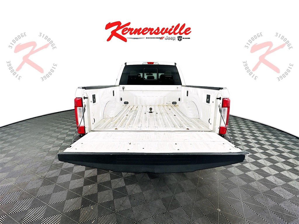 Used 2017 Ford F250 Lariat w/ FX4 Off-Road Package image 30