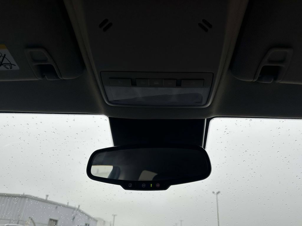 Certified 2022 Buick Encore Preferred w/ Safety Package image 32