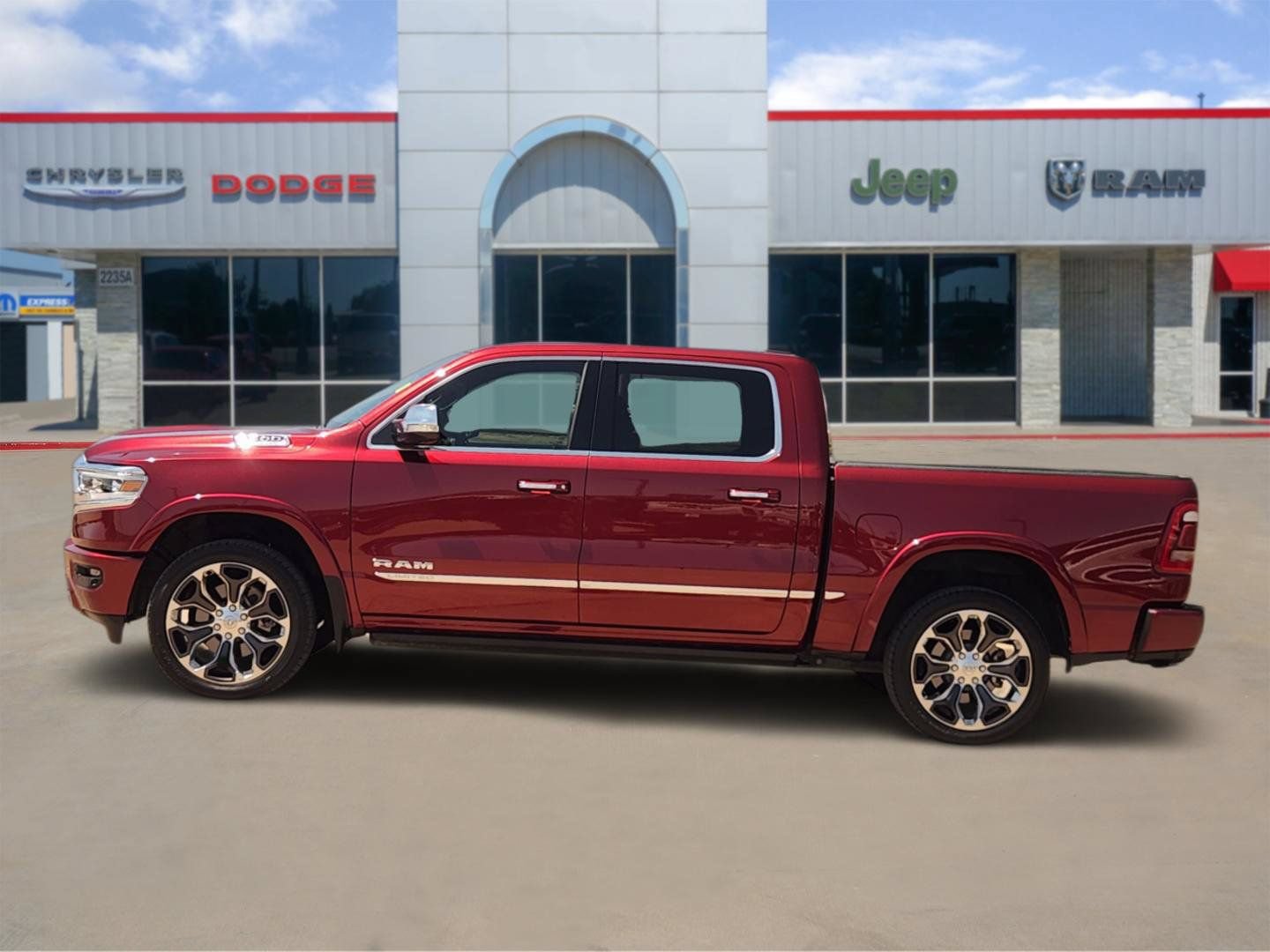 Used 2020 RAM 1500 Limited AWD/4WD image 3