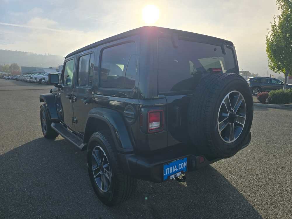 Used 2023 Jeep Wrangler Sahara w/ Cold Weather Group image 3