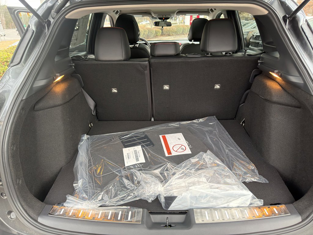 New 2026 Nissan Kicks SR w/ SR Premium Package image 32