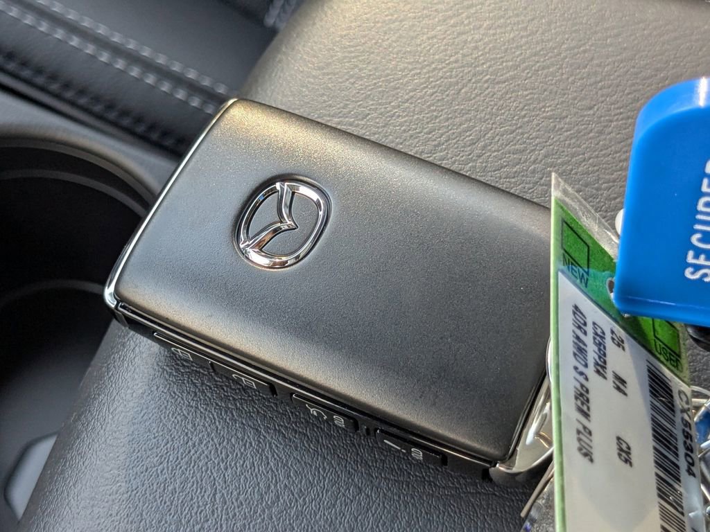 New 2025 MAZDA CX-5 AWD 2.5 S w/ Premium Plus Pkg image 32