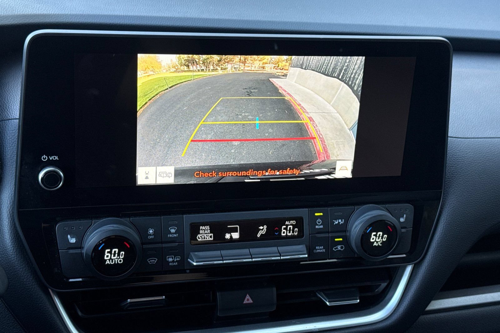 Used 2025 Toyota Grand Highlander AWD image 20