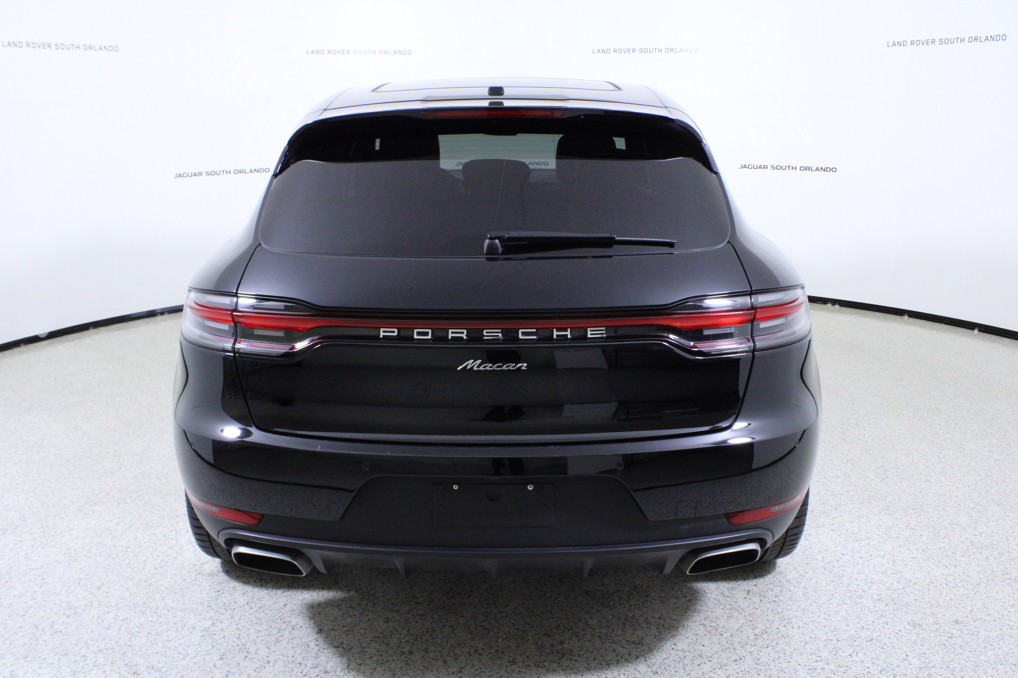Used 2020 Porsche Macan image 6
