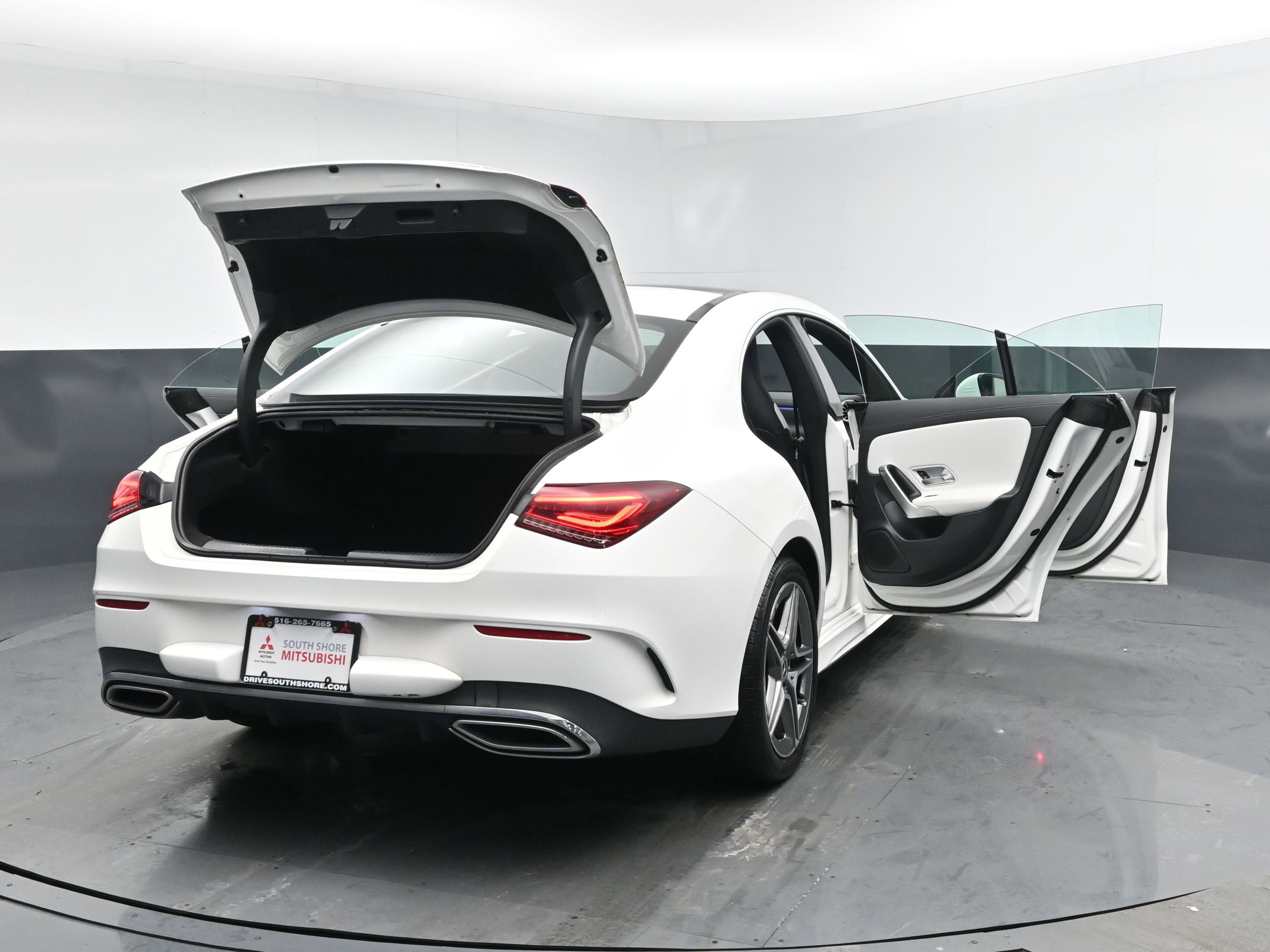 Used 2022 Mercedes-Benz CLA 250 4MATIC w/ AMG Line image 28