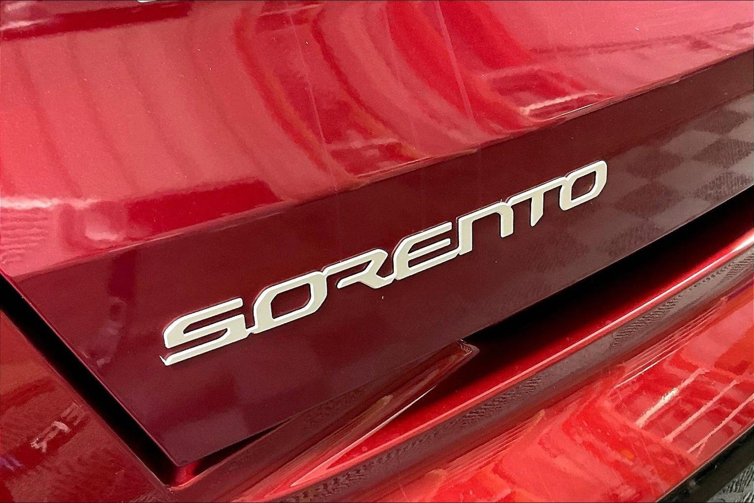 Certified 2023 Kia Sorento EX w/ Panoramic Sunroof Package image 24