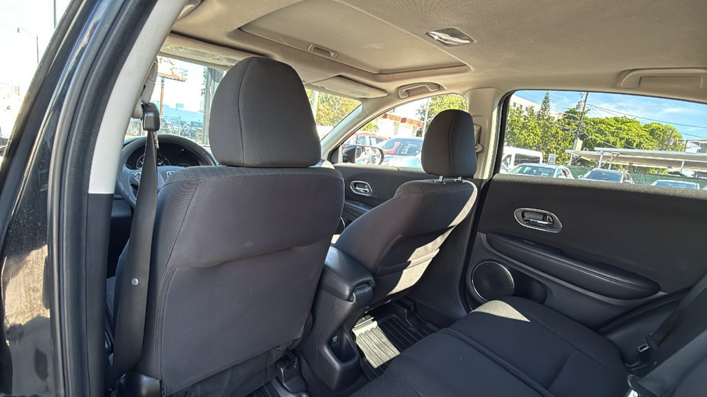 Used 2016 Honda HR-V EX image 23