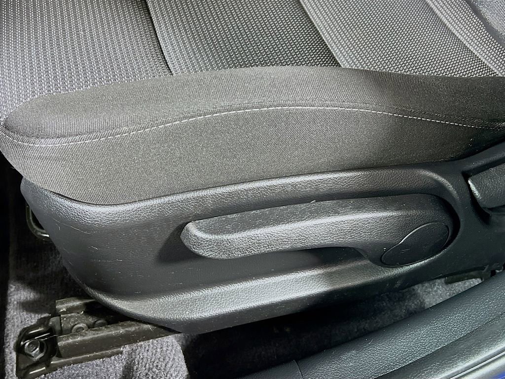 Used 2017 Kia Forte LX image 16