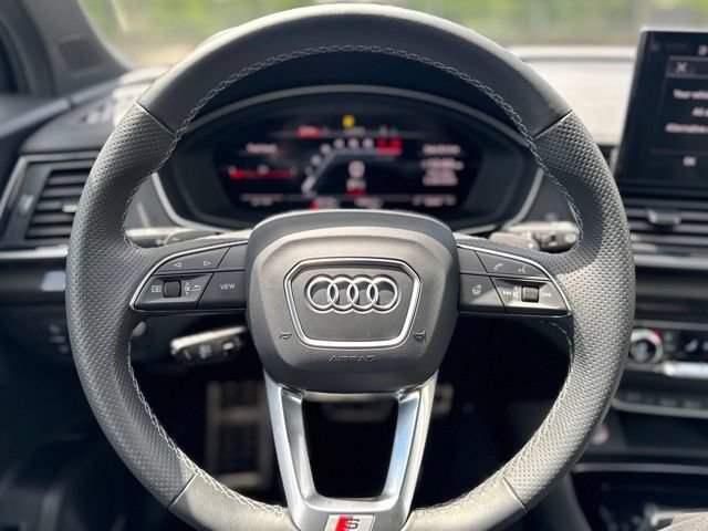 Used 2024 Audi SQ5 Prestige AWD/4WD image 17