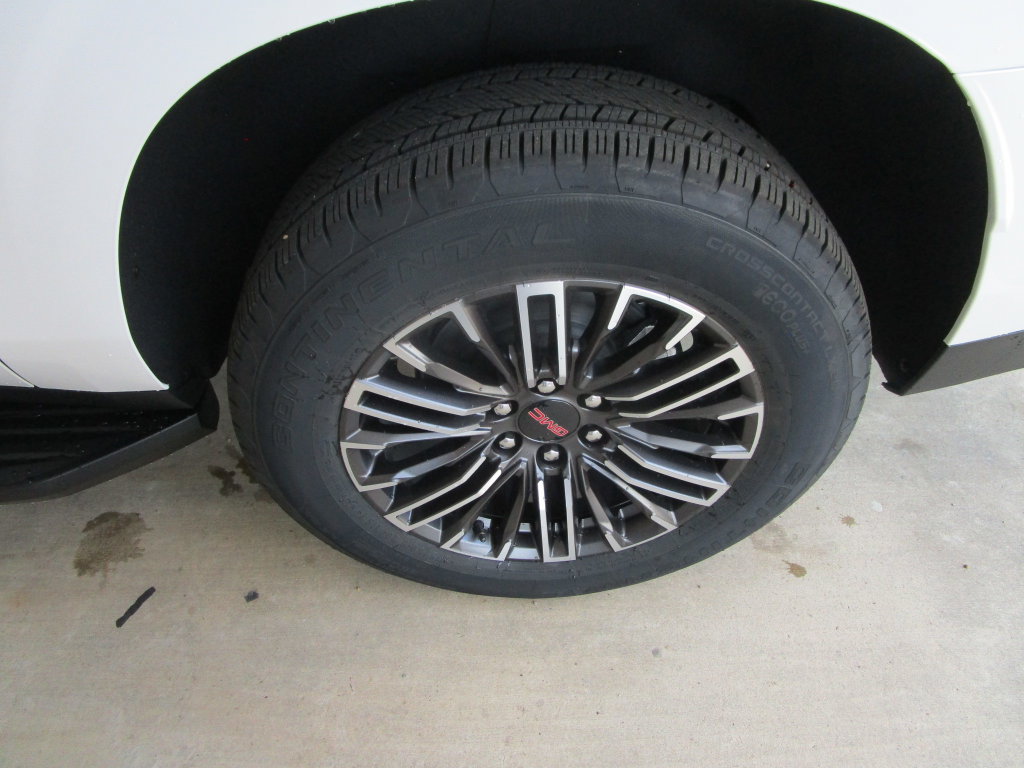 New 2027 GMC Yukon XL Elevation w/ Technology Package RWD image 10
