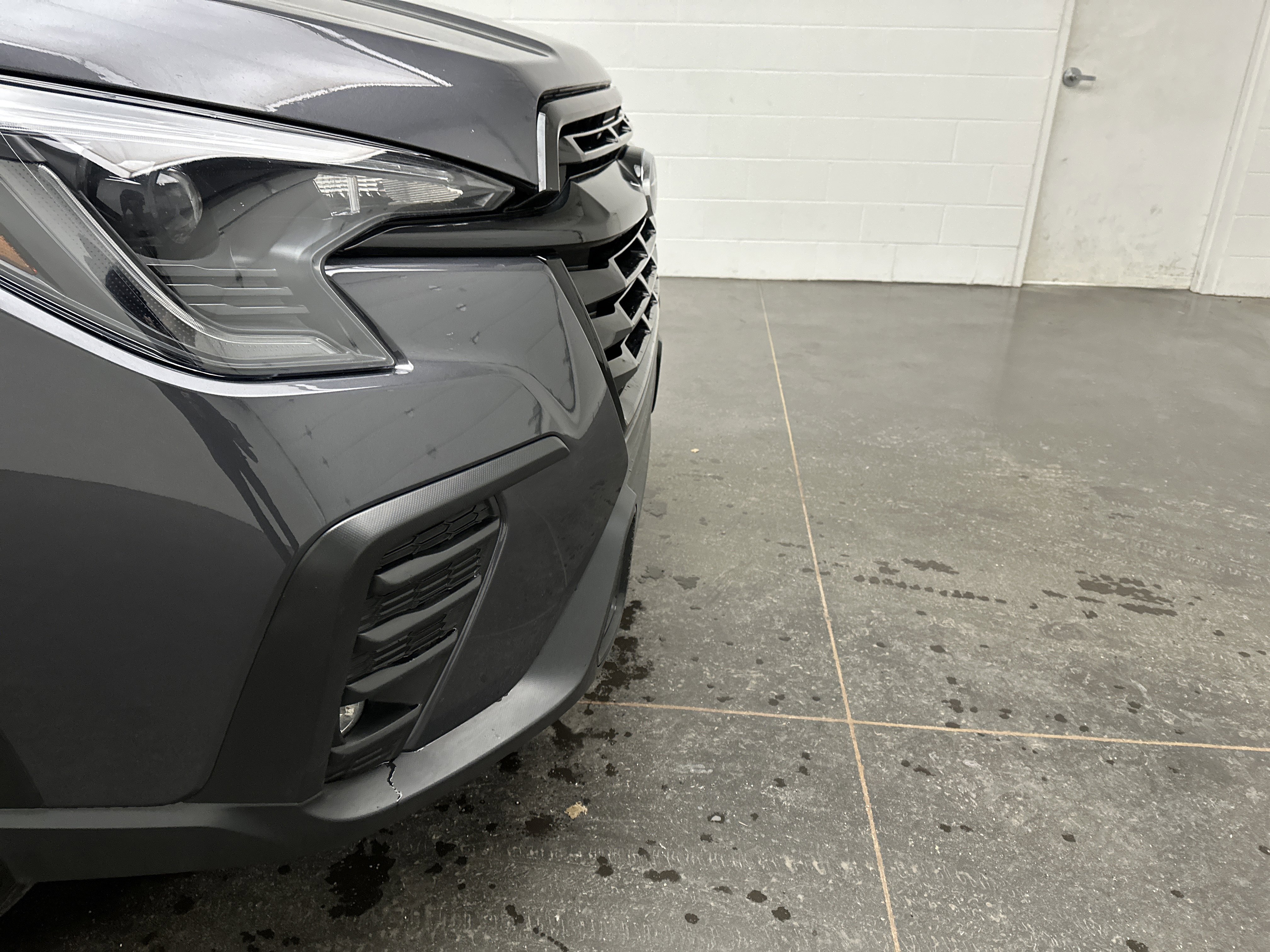 Used 2024 Subaru Ascent Onyx Edition image 2