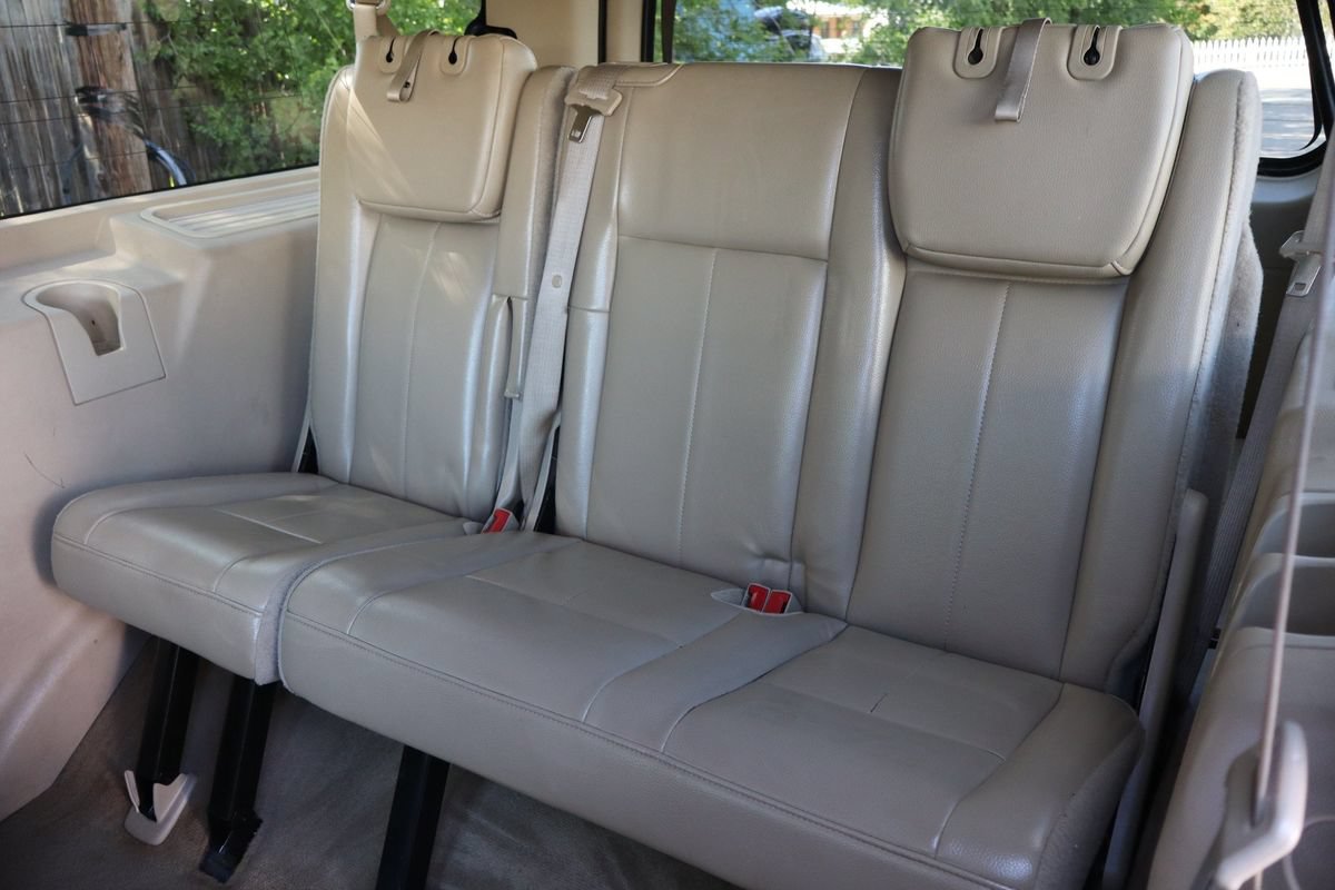 Used 2011 Ford Expedition EL XLT w/ 201A Rapid Spec Order Code AWD/4WD image 21