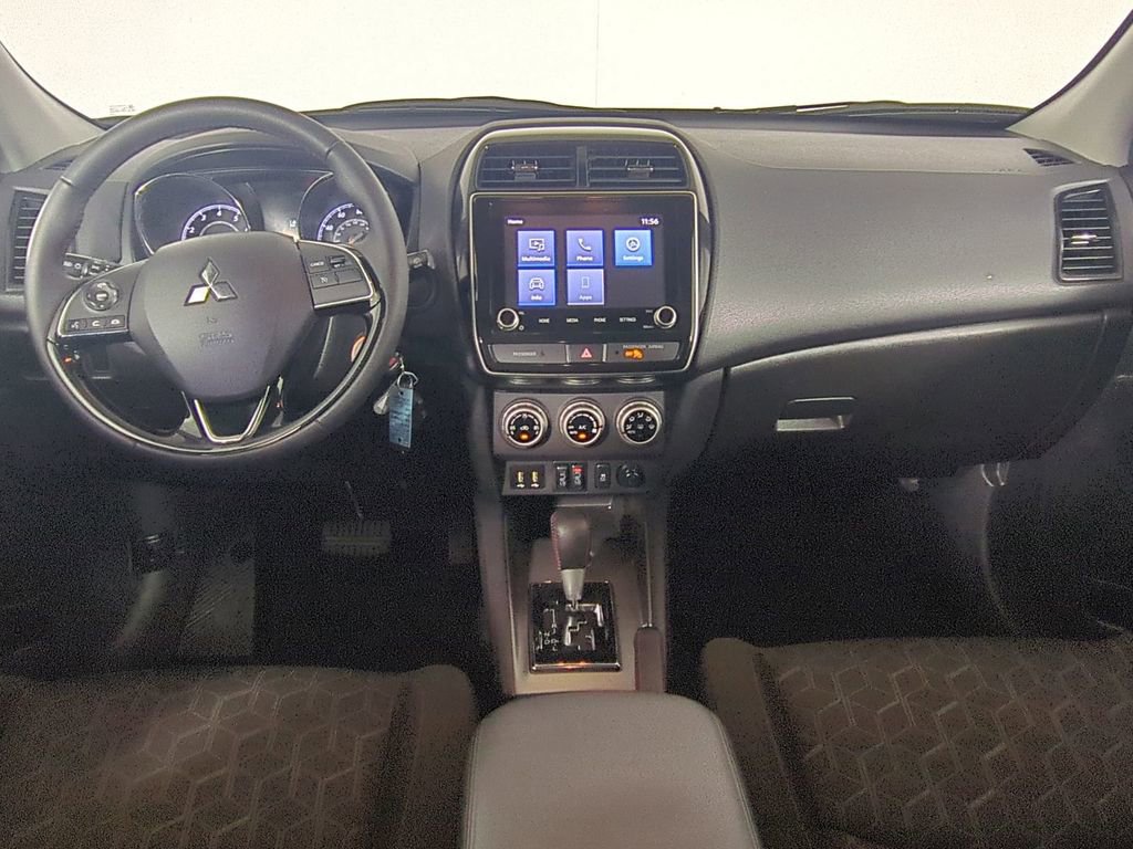 Used 2024 Mitsubishi Outlander Sport ES AWD/4WD image 17