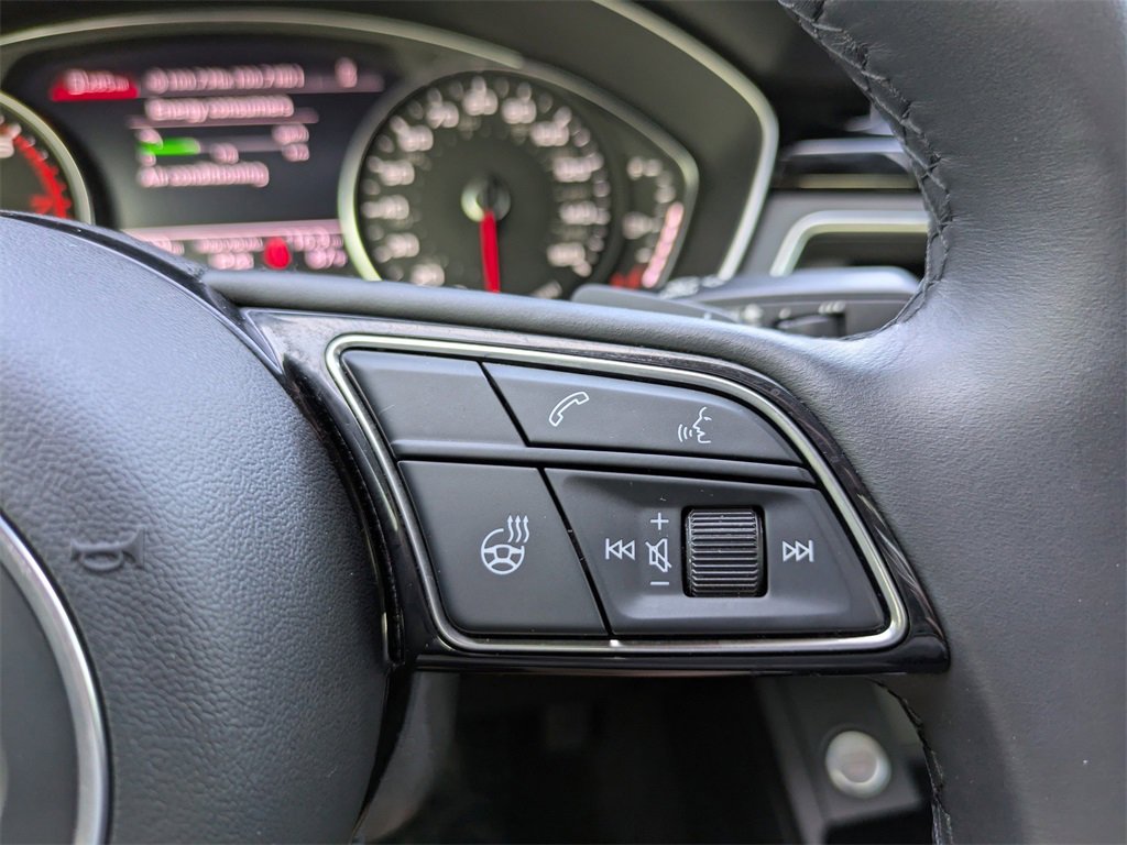 Used 2022 Audi A4 2.0T Premium image 24