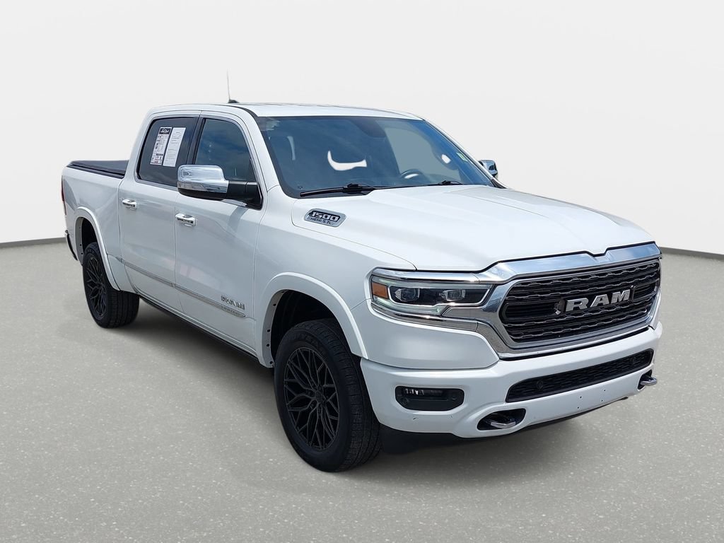 Used 2020 RAM 1500 Limited w/ Body Color Bumper Group AWD/4WD image 3