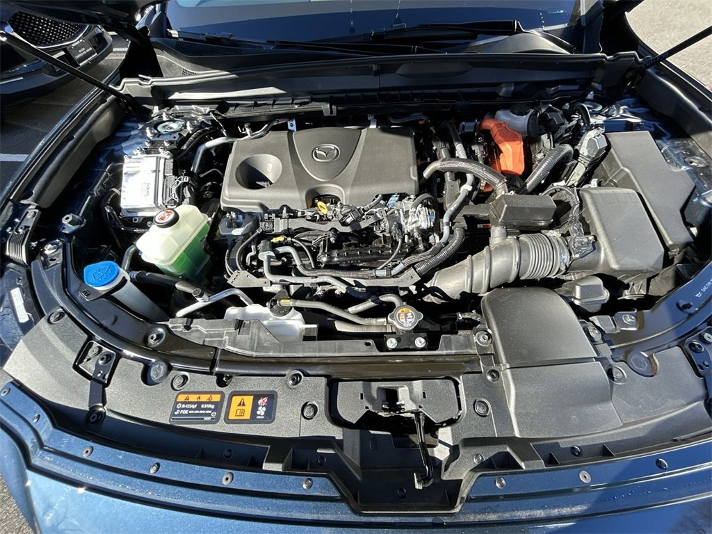 Certified 2025 MAZDA CX-50 2.5 Hybrid w/ Weather Package image 14