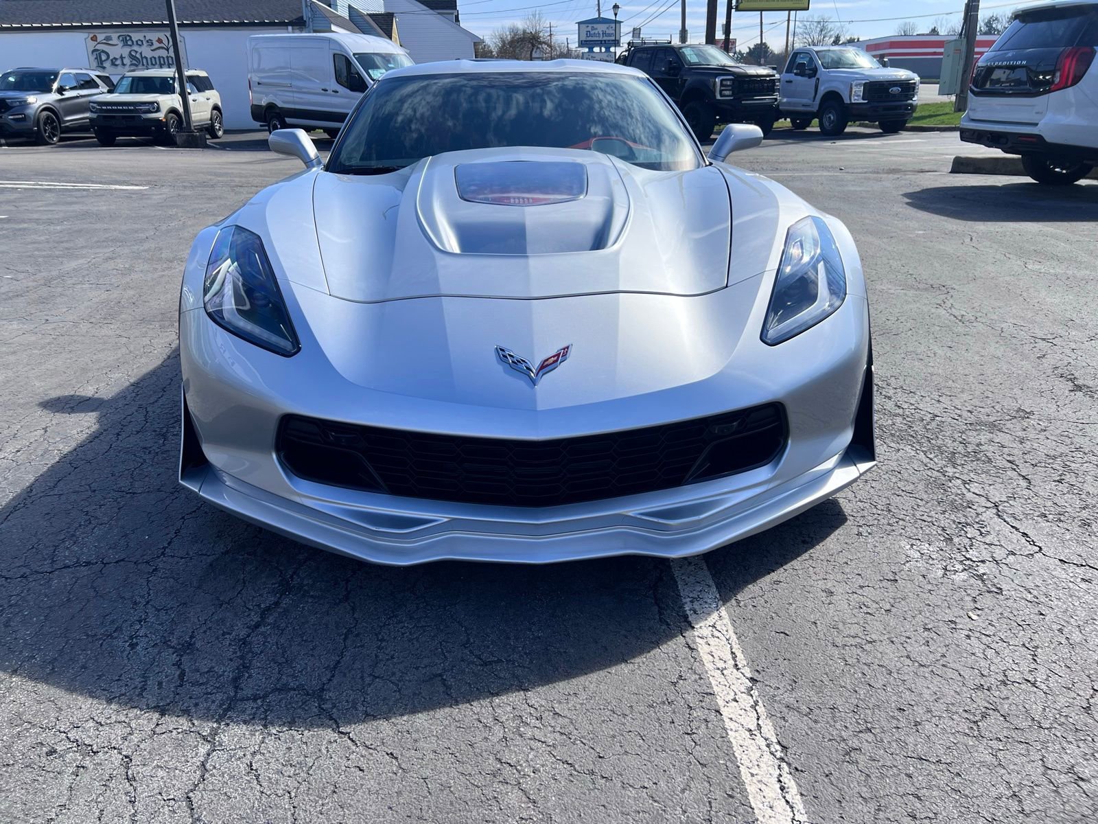 Used 2016 Chevrolet Corvette Z06 w/ 3LZ Preferred Equipment Group RWD image 3