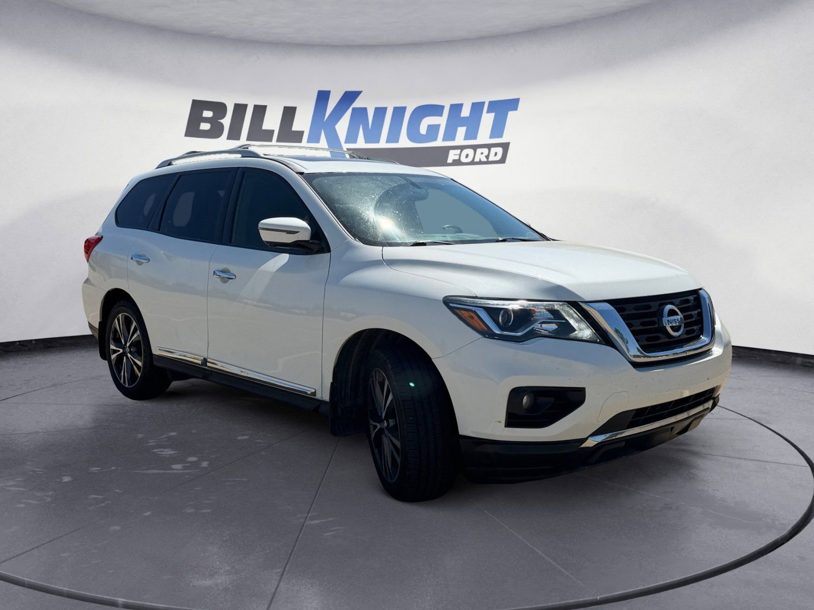 Used 2019 Nissan Pathfinder Platinum w/ Cargo Package AWD/4WD image 7