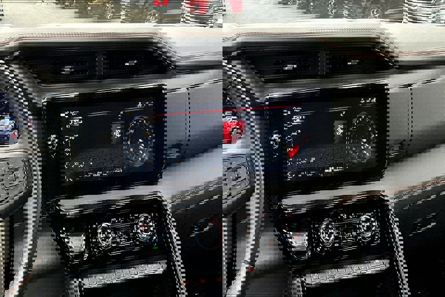 Certified 2022 GMC Sierra 1500 AT4 w/ AT4 Premium Package image 6