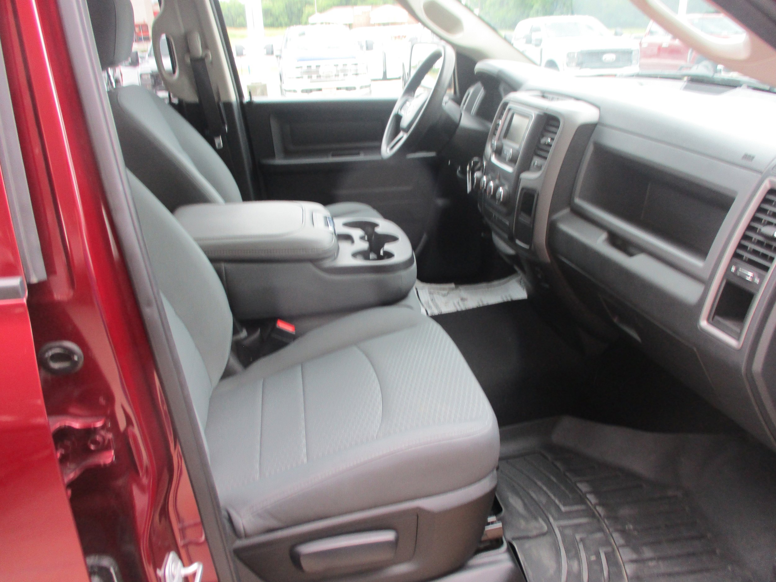 Used 2018 RAM 1500 Tradesman w/ Popular Equipment Group RWD image 12